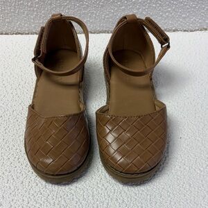 Girls' Old Navy Brown Woven Ankle-Strap Shoes Sz 9